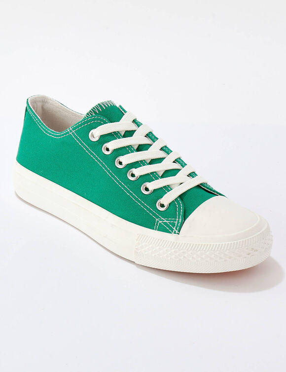 Sneakers in canvas, met veters (groen) Sneakers in canvas, met veters (groen)